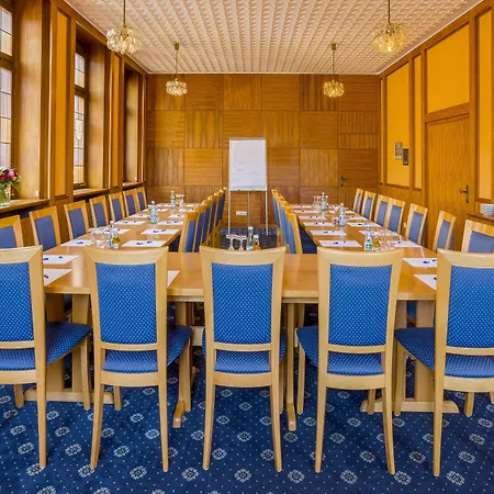 Goldenes Fass Szálloda 3*