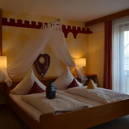 Goldenes Fass Hotel 3*