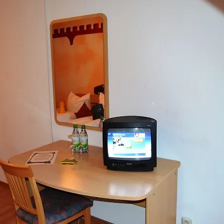 Goldenes Fass Szálloda