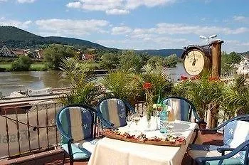 فندق Goldenes Fass