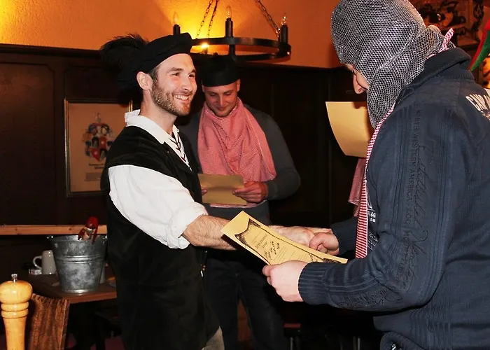 فندق Goldenes Fass 3*